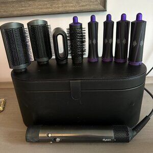 Dyson Airwrap Complete Styler
